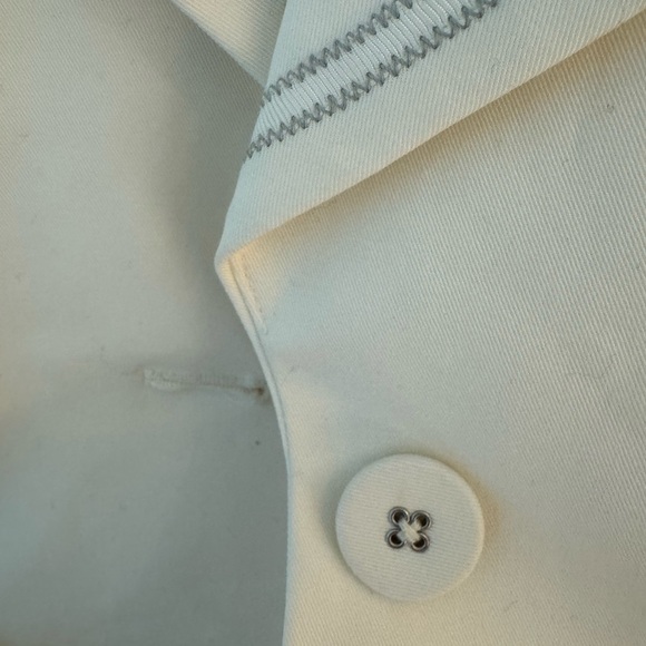 EUC White House Black Market Ivory Trench size Small - Picture 5 of 6